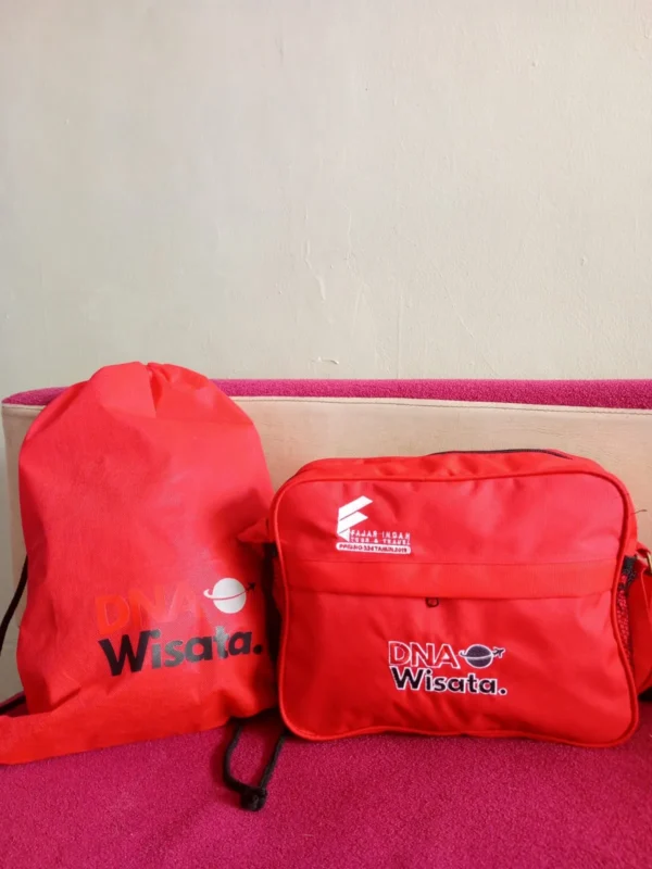 paket tas passport dan tas serut